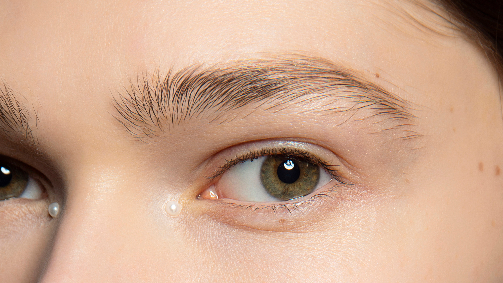 Polished Look: 5 Ways to Enhance Your Eyebrows